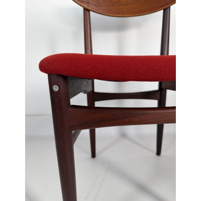 Mid-Century Modern Vintage Danish Teak Chairs, 1960s, Set of 2 For Sale - Image 3 of 10