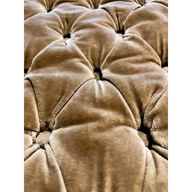 Vintage Regency-Style X-Base Bench by Gilliam Furniture, Featuring Tufted Chartreuse Velvet Upholstery For Sale - Image 13 of 18