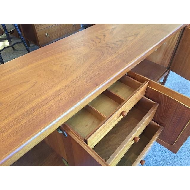 Mid Century Modern European Teak Credenza by Nathan, Uk c.1960 For Sale - Image 11 of 12