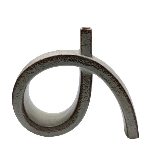 Single-flower vase in cracked glazed ceramic in shades of beige and brown by Roberto Rigon for Bertoncello, dating back to...