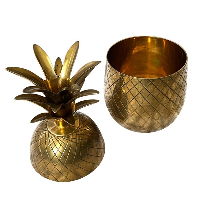 Traditional Large 1970s Brass Pineapple Lidded Box Jar For Sale - Image 3 of 8