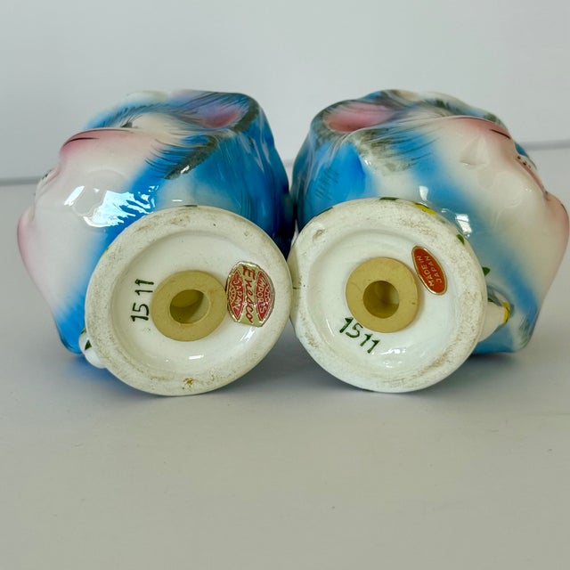 Ceramic 1950s Mid-Century Modern Miss Priss Kitty Salt Pepper Shakers Enesco, Anthropomorphic Ceramic Kitties For Sale - Image 7 of 11