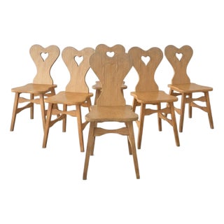 Set of 6 Vintage Mid-Century Tyrolean Style Pine Heart-Back Dining Chairs For Sale
