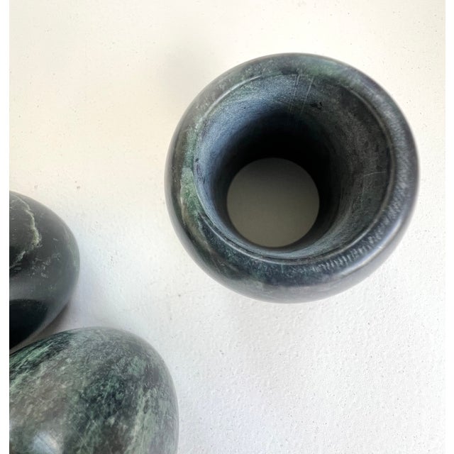 Vintage Sculptural Green Marble Napkin Rings, Set of 6 | Organic Modern For Sale - Image 4 of 4