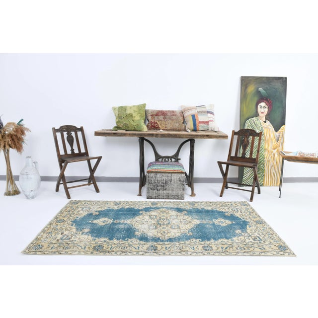 Boho Chic Vintage Wool Area Rug, 1970s For Sale - Image 3 of 16