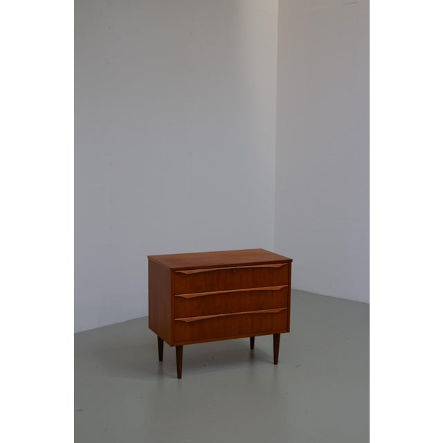 1960s Danish Modern Teak Dresser, 1960s For Sale - Image 5 of 18