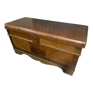 Mid Century Spiegel Heirloom Cedar Chest For Sale