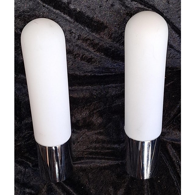 Contemporary Vintage Wall Lamps with Chrome-Plated Metal Bracket and White Opal Glass Shade from Glashütte Limburg, 1980s, Set of 2 For Sale - Image 3 of 8