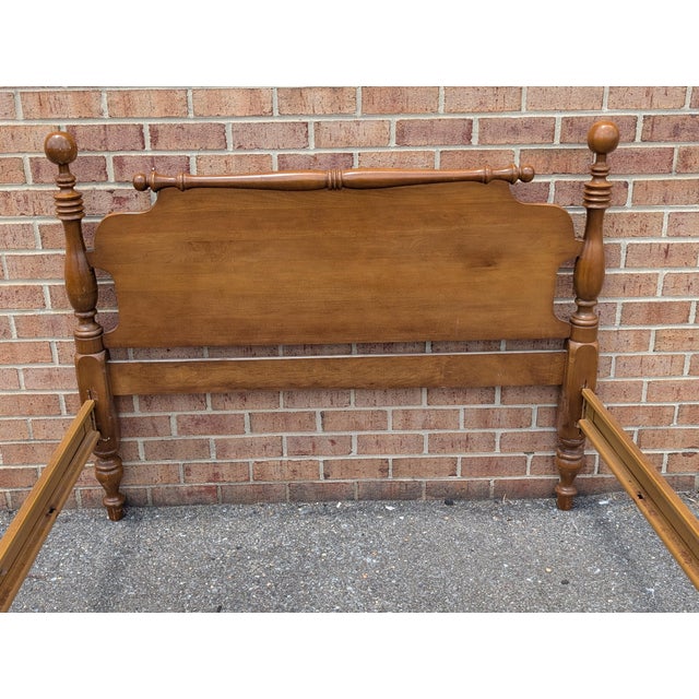Mid 20th Century Solid Maple Colonial Early American Full Size Cannonball Bed Frame For Sale In Washington DC - Image 6 of 7