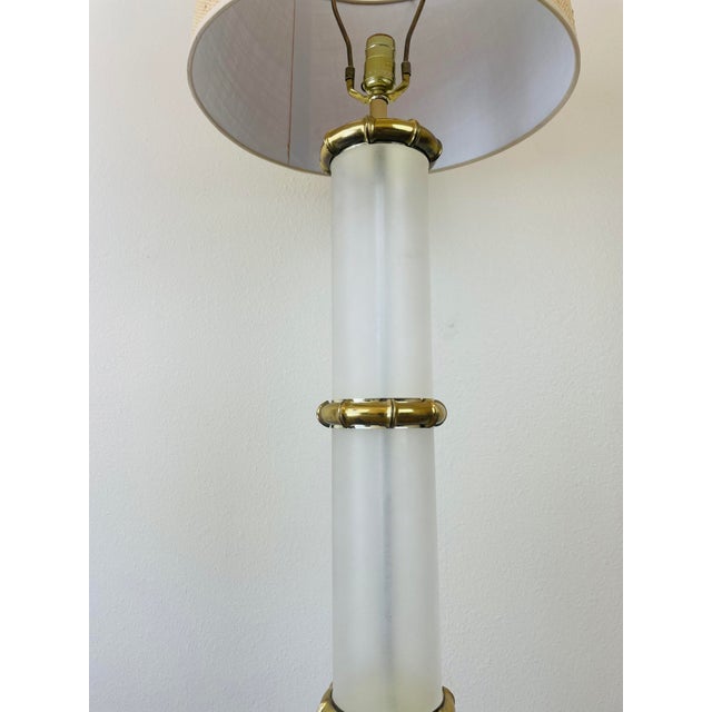 Karl Springer Vintage 1970s Karl Springer Style Acrylic & Brass Faux Bamboo Floor Lamp For Sale - Image 4 of 7