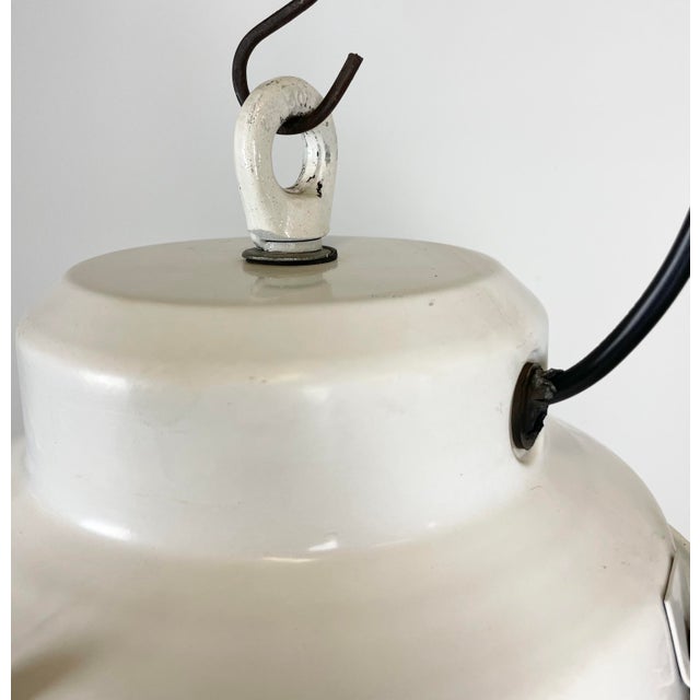 Industrial Factory Light with Plastic Grid from Elektrosvit, 1980s For Sale - Image 4 of 14