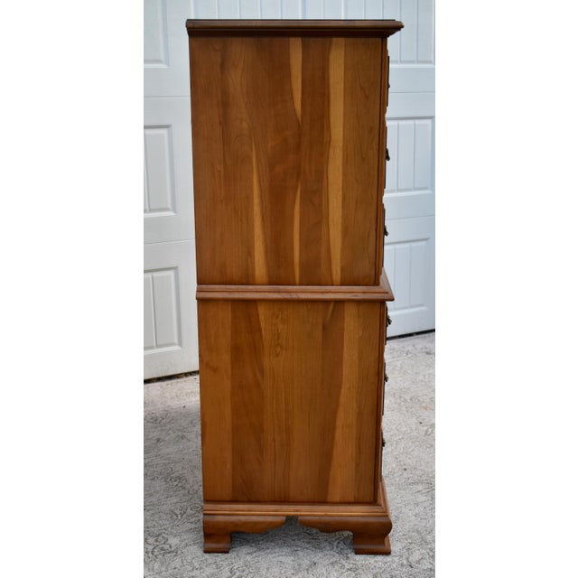 Vintage Taylor-Jamestown Solid Cherry Traditional Style Chest on Chest For Sale In Philadelphia - Image 6 of 13