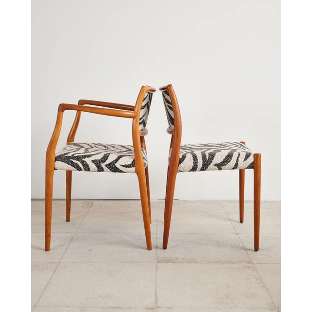 Teak Model 80 Dining Chairs and Model 65 Armchairs by Niels O. Møller for j.l. Møllers, Denmark, 1960s, Set of 8 For Sale - Image 12 of 18
