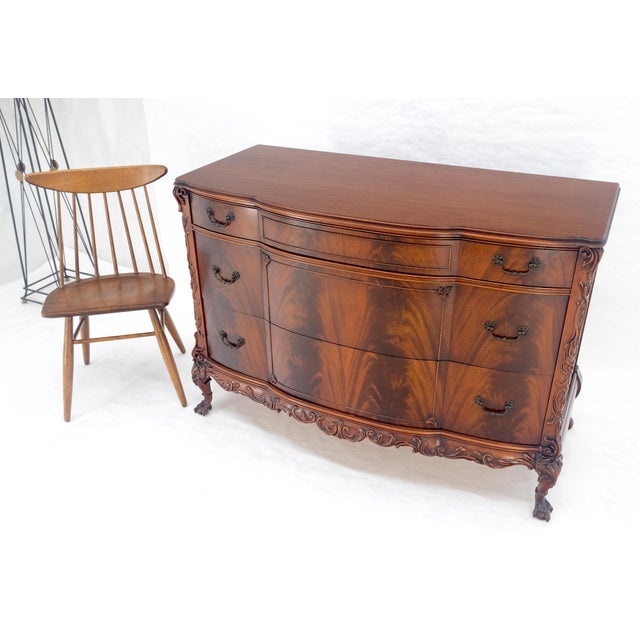 Flame Mahogany Bow Front Claw Feet 3 Drawers Dresser Chippindale Style MINT For Sale - Image 14 of 18
