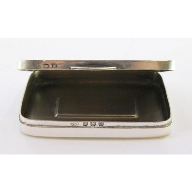 Silver Plain Silver Matchbox with Opening Application and Hinged Lid For Sale - Image 8 of 9