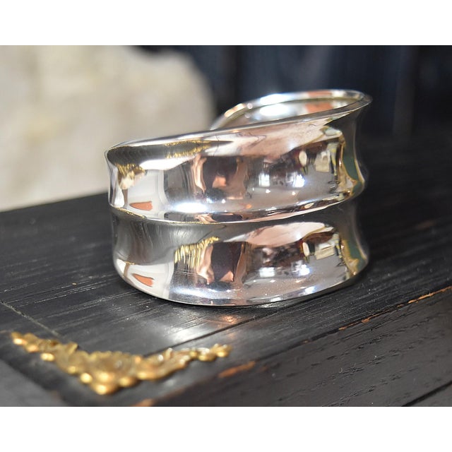 Vintage Mod Style Wide Sterling Silver Cuff Bracelet For Sale - Image 10 of 17
