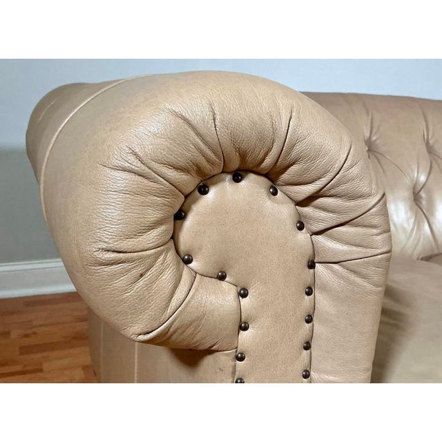 Bernhardt Camel Tan Leather Tufted Chesterfield With Nailheads For Sale In New York - Image 6 of 8