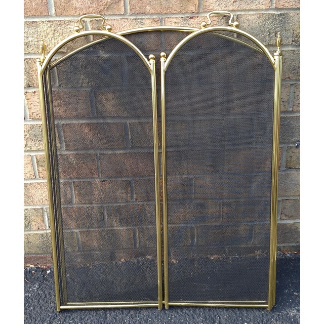 Arts and Crafts Style Wire Mesh and Brass Trifold Fire Screen For Sale In Washington DC - Image 6 of 6