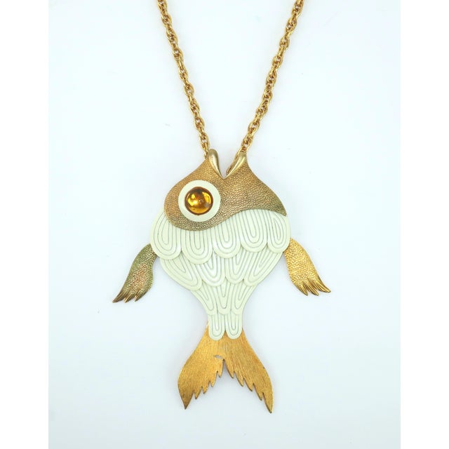 1960s 1960's Articulated Fish Pendant Rope Chain Necklace For Sale - Image 5 of 10