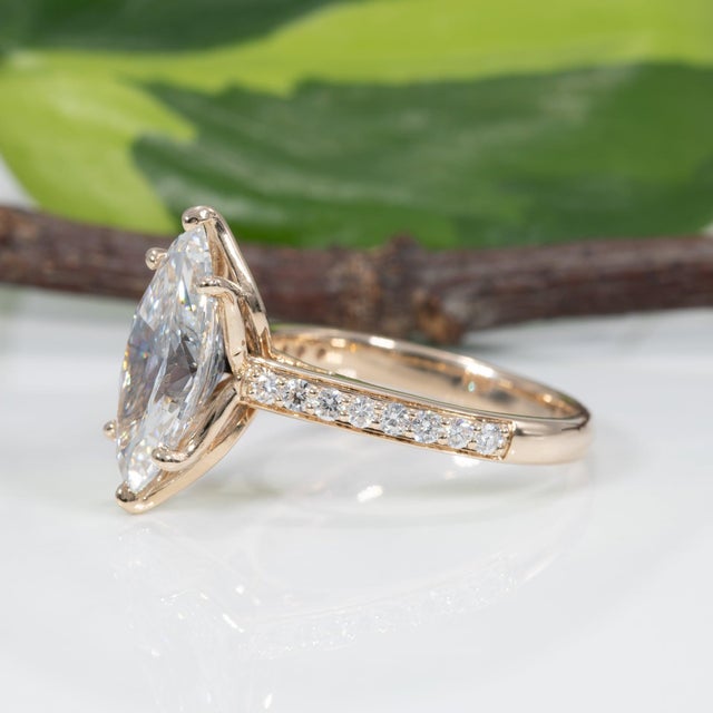 Metal 3Ct Lab-Grown Diamond Ring With Earth-Mined Diamond Accents in Solid 14k Gold, Size 6.75 For Sale - Image 7 of 11