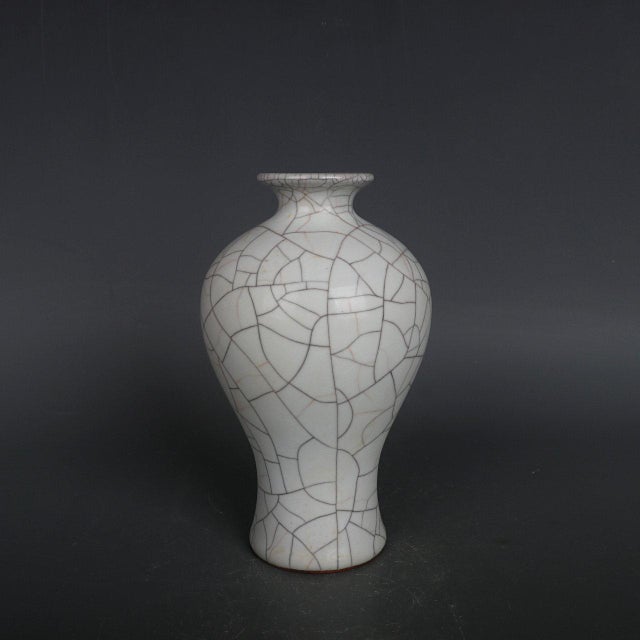 Chinese Ceramic Vase Guan Ware Crackle Glaze Celadon Plum Vase For Sale - Image 4 of 10
