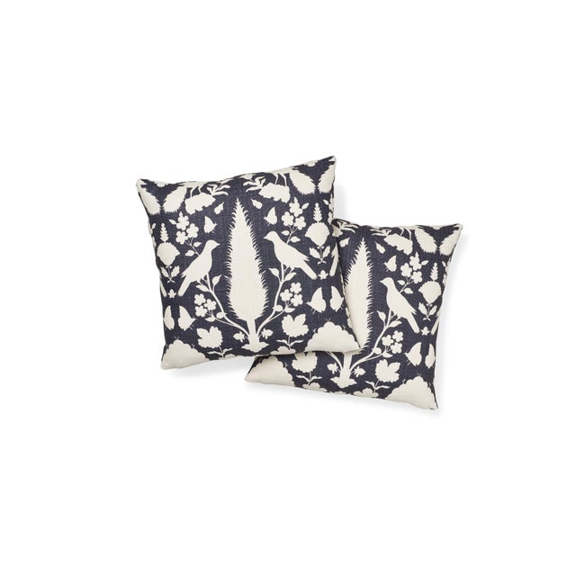 Schumacher Schumacher Chenonceau Pillow in Charcoal For Sale - Image 4 of 7