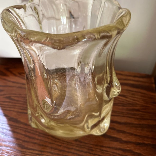 1980s Vintage Murano Style Glass Gold Flake Drooping Glass Vase For Sale - Image 5 of 9