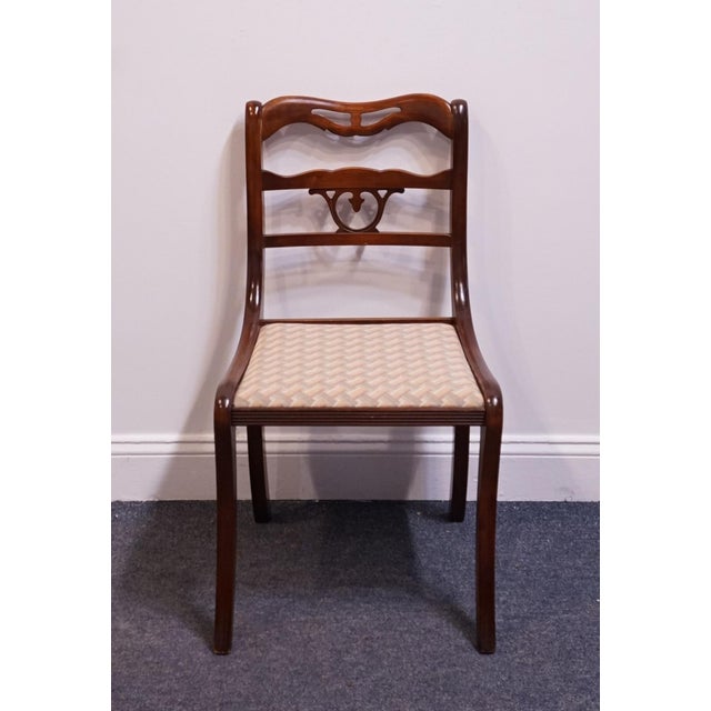 Traditional Vintage Antique Solid Mahogany Traditional Duncan Phyfe Dining Side Chair For Sale - Image 3 of 10