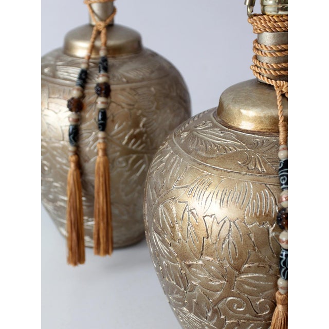 Pair of Vintage Chinoiserie Style Gilt Ceramic Table Lamps For Sale - Image 15 of 18