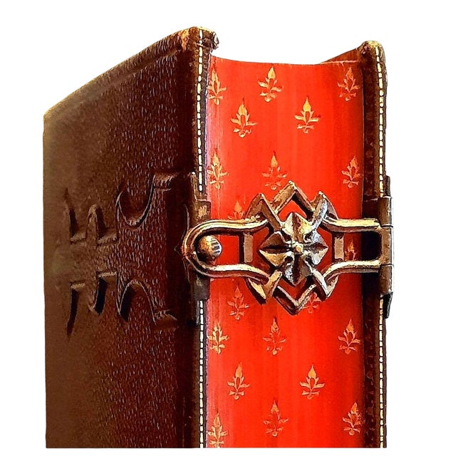 Metal (1859) Clasped Christian Missal With Gauffered Page Edges - Illustrated Antique Devotional Christian Bible Art For Sale - Image 7 of 18