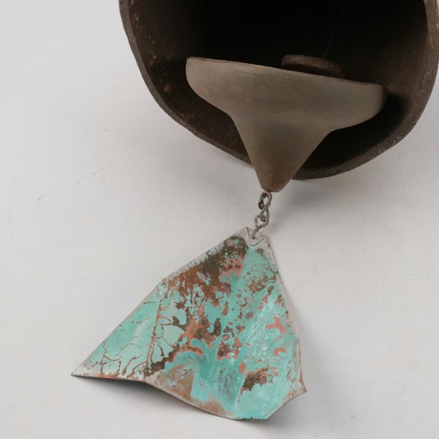 Abstract Vintage Paolo Soleri Sand Cast Ceramic Cosanti Windbell For Sale - Image 3 of 9