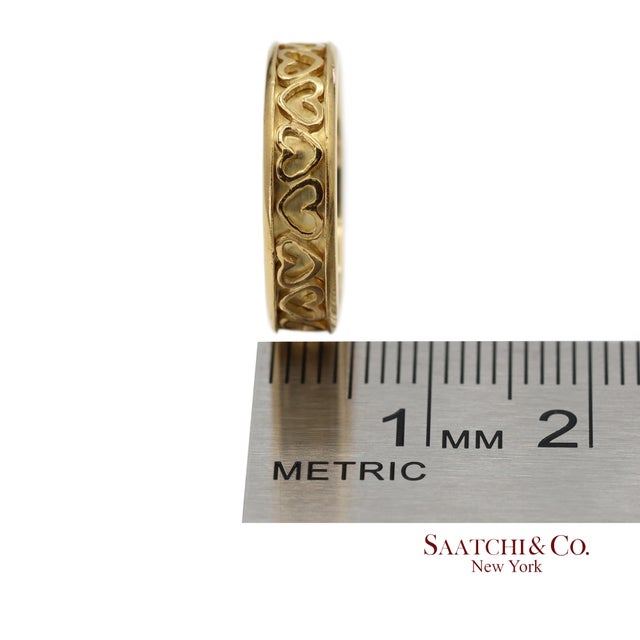 Vintage Tiffany & Co. 18k 750 Solid Yellow Gold Heart Shape Band Ring, Size 5 For Sale - Image 11 of 11