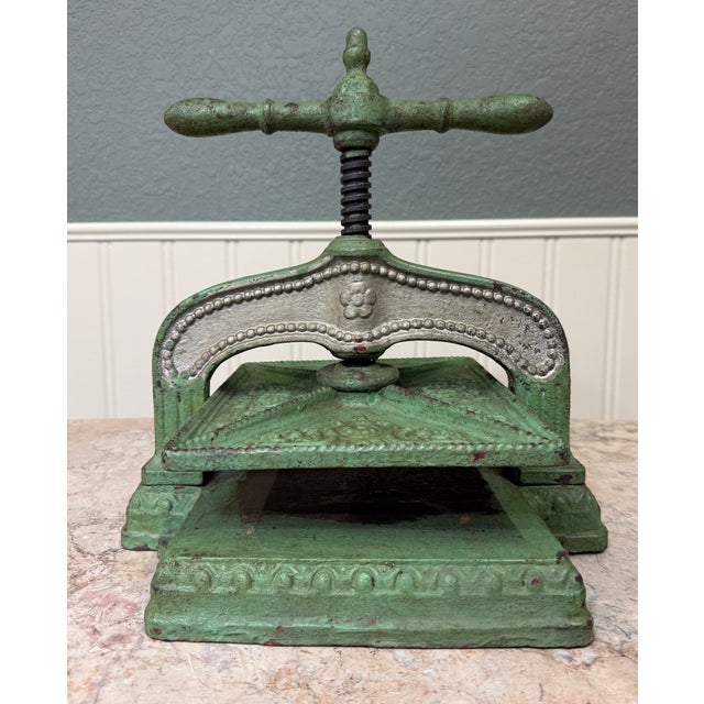 Mid 19th Century Antique Victorian Cast Iron Bookbinding Press Screw Nipping Press For Sale - Image 5 of 12