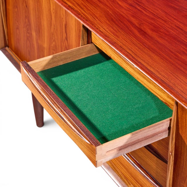 Arne Vodder for Skovby 7738 Mid Century Danish Rosewood Credenza For Sale - Image 9 of 11