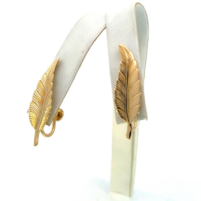 Gold 1990s Pair of Tiffany & Co Estate Leaf Earrings Clip-on 14k Gold Plated For Sale - Image 8 of 8