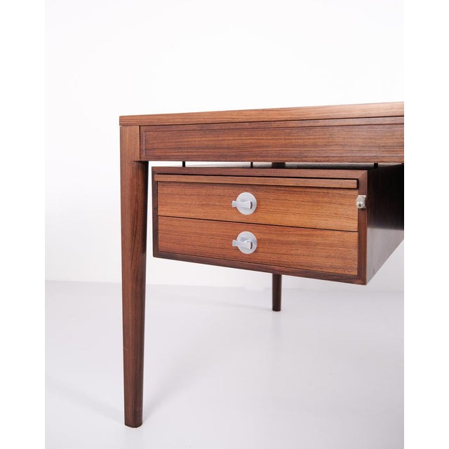Diplomat Desk in Rosewood attributed to Finn Juhl for France & Søn, 1961 For Sale - Image 11 of 18