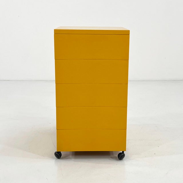 1970s Model 4601 Chest of Drawers on Wheels by Simon Fussell for Kartell, 1970s For Sale - Image 5 of 11