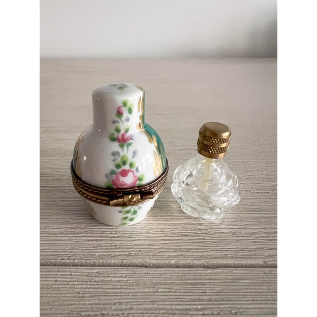 Vintage Hand-Painted Limoges Porcelain Perfume Trinket Box With Mini Bottle, Floral Gilt Hinged Case For Sale In Pittsburgh - Image 6 of 10