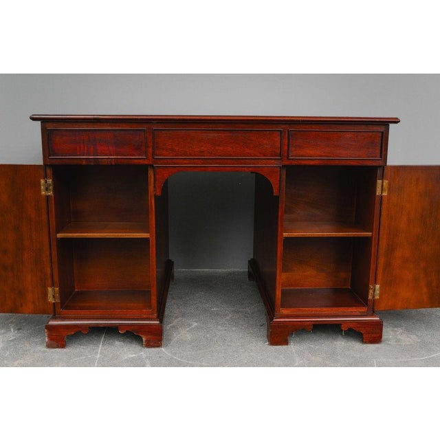 Vintage English Mahogany Desk, 20th Century For Sale - Image 17 of 18