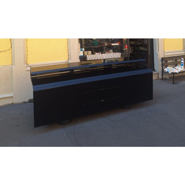 Vintage Sideboard in Black Lacquered Wood by Giovanni Offredi for Saporiti, 1970s, in Very Good conditions. Designed 1970...