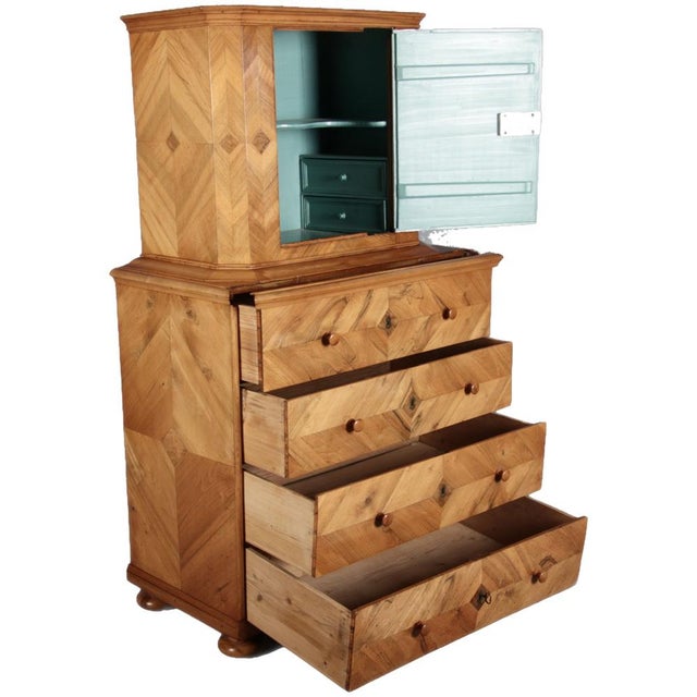 Baroque Walnut Veneer Cabinet with Drawers, 1780s For Sale - Image 4 of 18