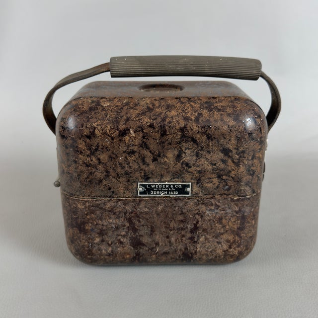 Forest Green Optical Topographic Precision Level with Case from Kern Swiss For Sale - Image 8 of 16