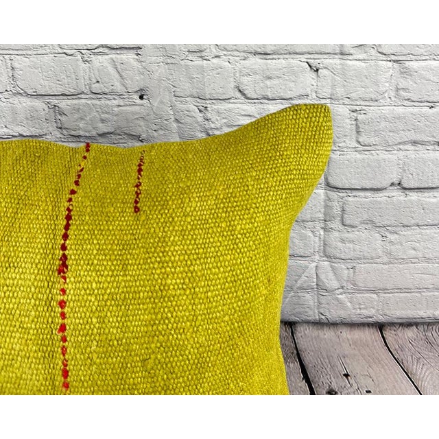 Turkish 20 x 20 Hemp Pillow Turkish Cushion Natural Green Pillow Cushion Cover For Sale - Image 3 of 4