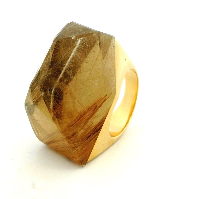 H.Stern for Diane Von Furstenberg 18k Gold Rutilated Quartz Power Ring, Size 6.5 For Sale - Image 10 of 13