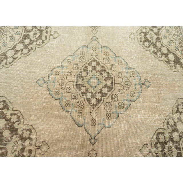 Turkish Vintage Rug 4'8" x 12'3" #21396 For Sale - Image 4 of 8