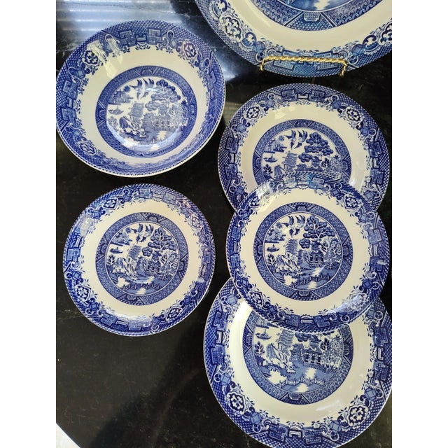 Blue 1960s Churchill Blue Willow Wood & Sons Wood Ware China- Set of 8 For Sale - Image 8 of 8
