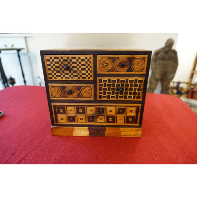 Small Antique Japanese Decorative Cabinet, 1890s For Sale - Image 4 of 7