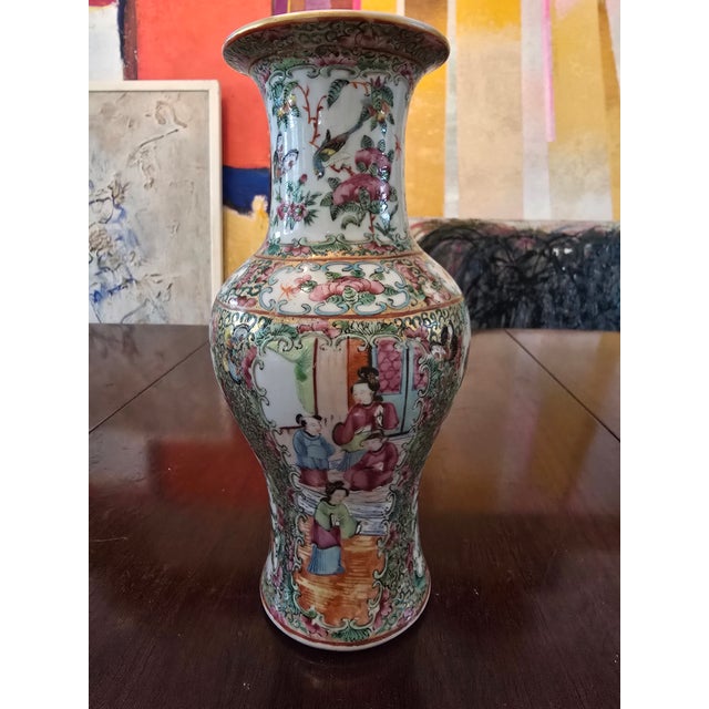 Antique Early 19th Century Chinese Porcelain Medallion Vase For Sale - Image 9 of 9