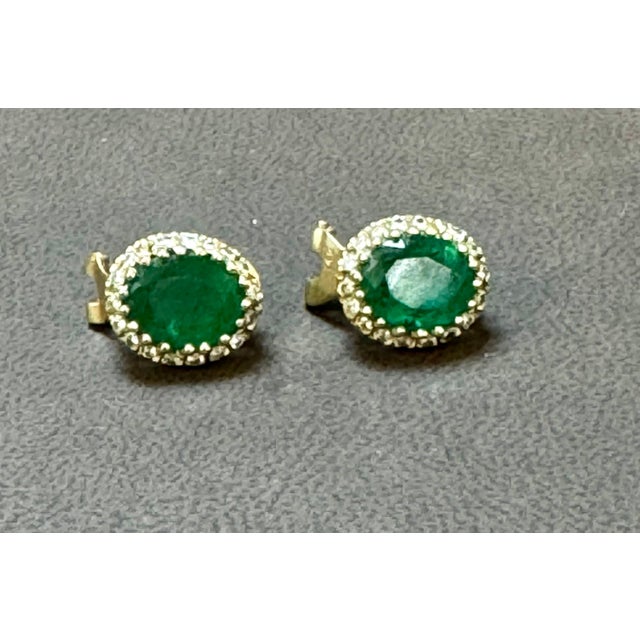 5 Carat Oval Shape Emerald & 1 Ct Diamond Post Back Earrings 14 Karat Yello Gold For Sale - Image 4 of 8