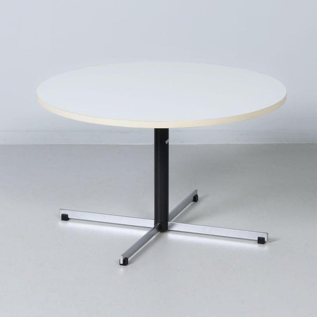 Round Model 3696 Coffee Table with White Melamine Top and Chrome Base by Gispen, 1970s For Sale - Image 3 of 11